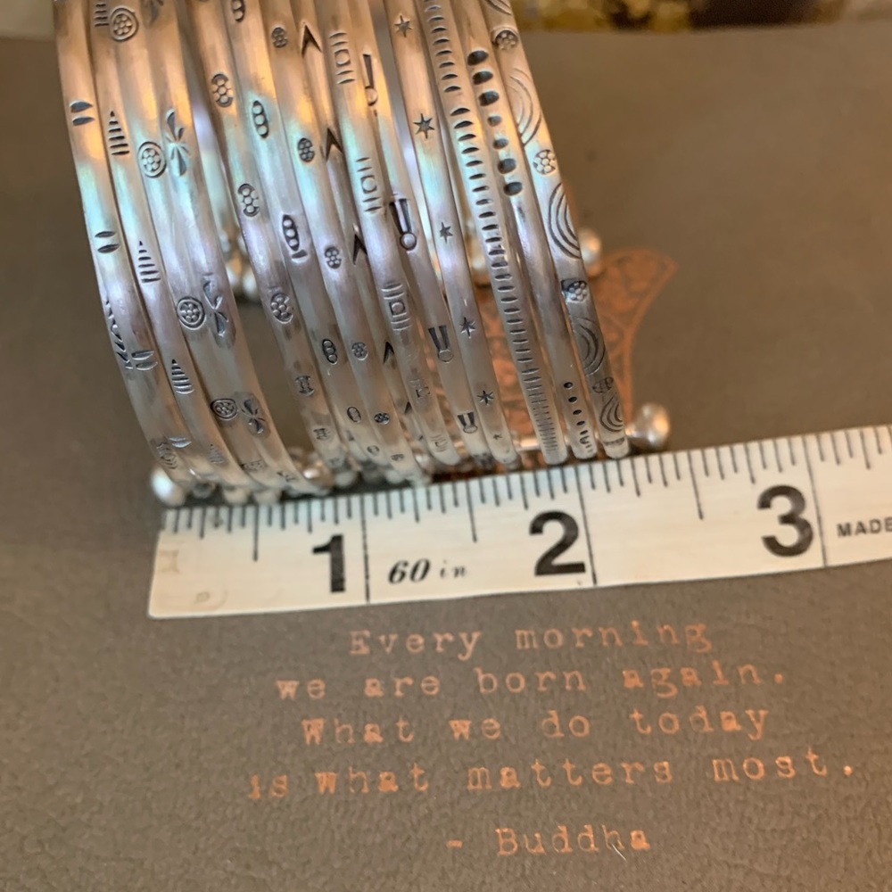 NEW Satya Sterling Silver Large Bangle Bracelet Cuff “Something Special” $349 - Picture 6 of 16